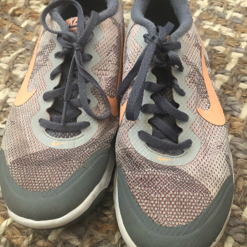 Nike Flex Experience Sneakers - Picture 3 of 4